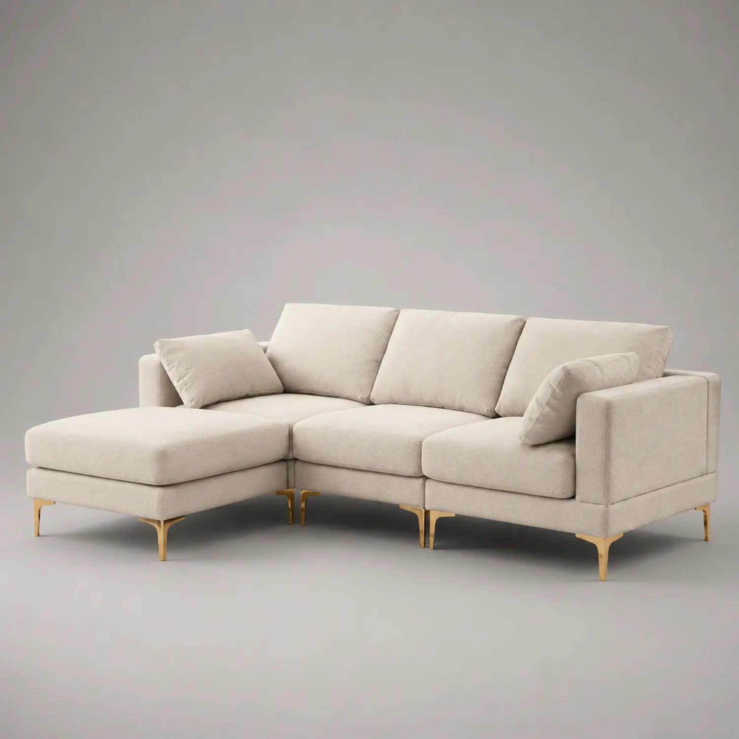 Ecksofa aus Stoff mit Metallbeinen in Beige
